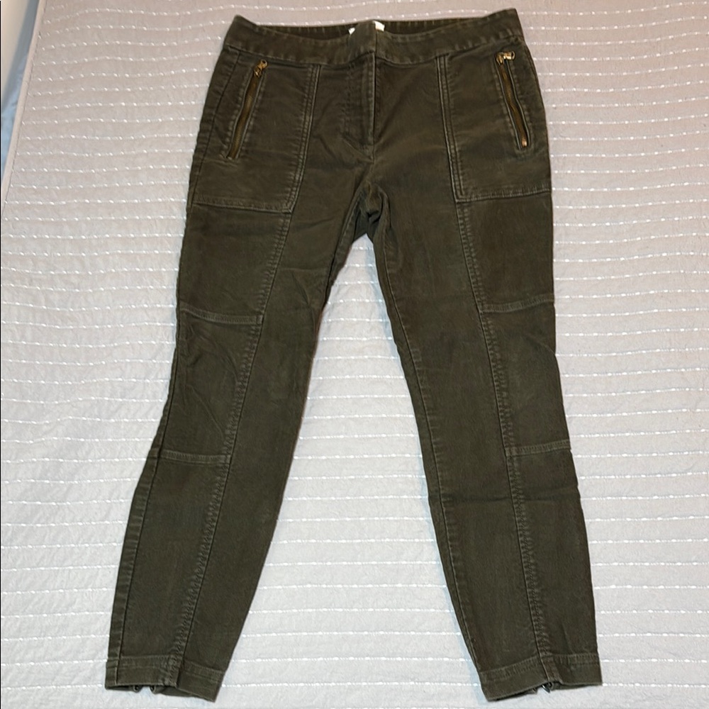 Lou & Grey Olive Skinny Pants with Cargo Pockets + Gold Zippers